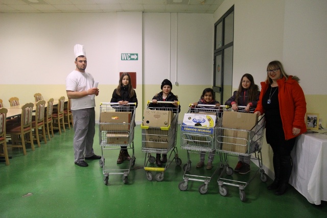 Humanitarni projekt „Pomogni i ti - ukljuimo se svi“